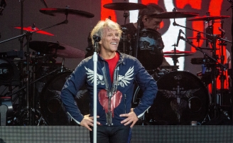 Bon Jovi впервые за 30 лет дали концерт в «Лужниках»