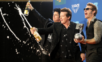 Green Day получили премию MTV European Music Awards