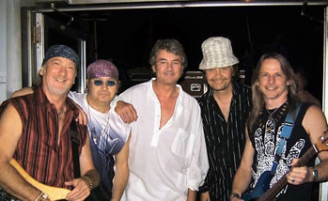 (RU) 2 июня автограф-сессия Deep Purple